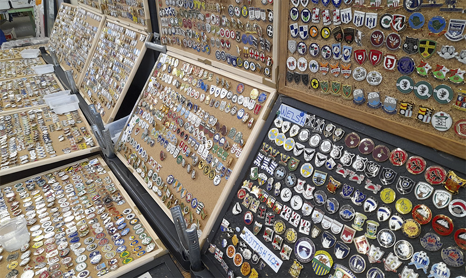 260422 post 28 national football badge collectors meet 2026 3